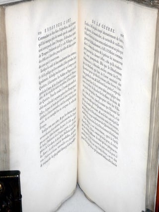 Essai Sur L'art De Guerre (2 Volume set)