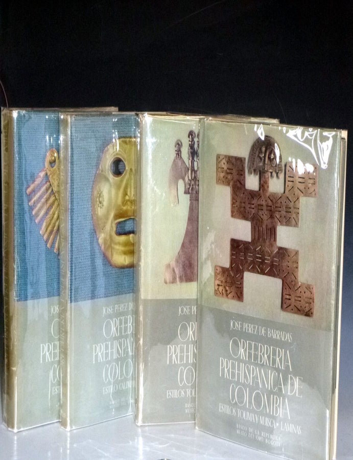 Item #031448 Orfebreria Prehispanica De Colmbia; Estilo Tolima y Muisca (4 Volume Set). Jose De Barradas Perez.